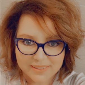 Meet your Posher, Gina